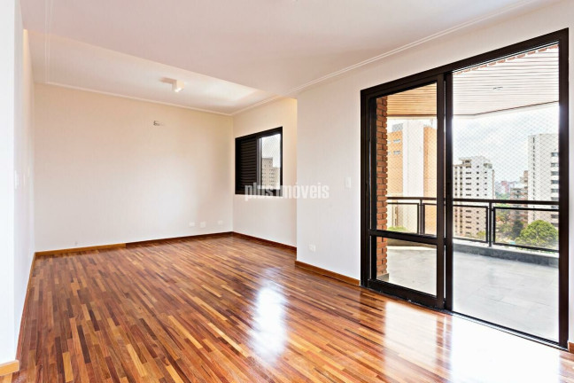 Imagem Apartamento com 3 Quartos à Venda, 210 m² em Brooklin Paulista - São Paulo