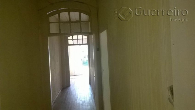 Imagem Casa com 2 Quartos à Venda, 339 m² em Centro - Florianópolis Imagem Casa com 2 Quartos à Venda, 339 m² em Centro - Florianópolis