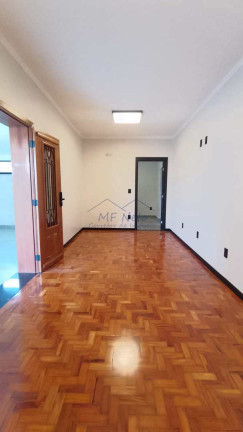 Imagem Casa com 3 Quartos à Venda, 168 m² em Centro - Pirassununga Imagem Casa com 3 Quartos à Venda, 168 m² em Centro - Pirassununga
