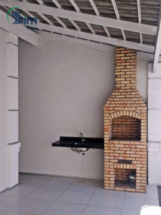 Imagem Casa com 3 Quartos à Venda, 175 m² em Sapiranga - Fortaleza