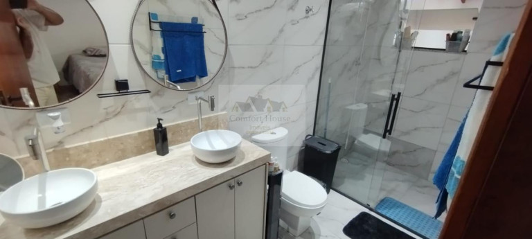 Imagem Sobrado com 3 Quartos à Venda, 264 m² em Vila Metalúrgica - Santo André Imagem Sobrado com 3 Quartos à Venda, 264 m² em Vila Metalúrgica - Santo André