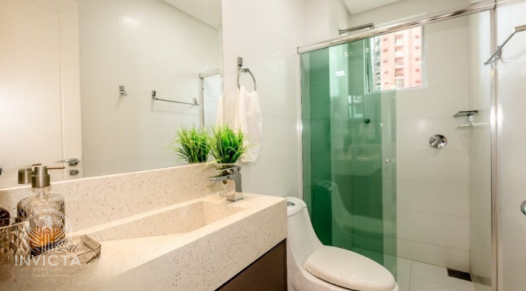 Imagem Apartamento com 4 Quartos à Venda, 150 m² em Centro - Balneário Camboriú Imagem Apartamento com 4 Quartos à Venda, 150 m² em Centro - Balneário Camboriú
