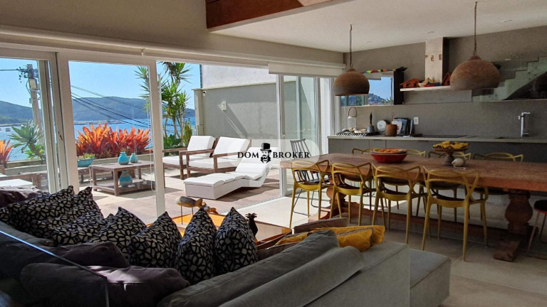 Imagem Casa com 4 Quartos à Venda, 250 m² em Praia Dos Anjos - Arraial Do Cabo