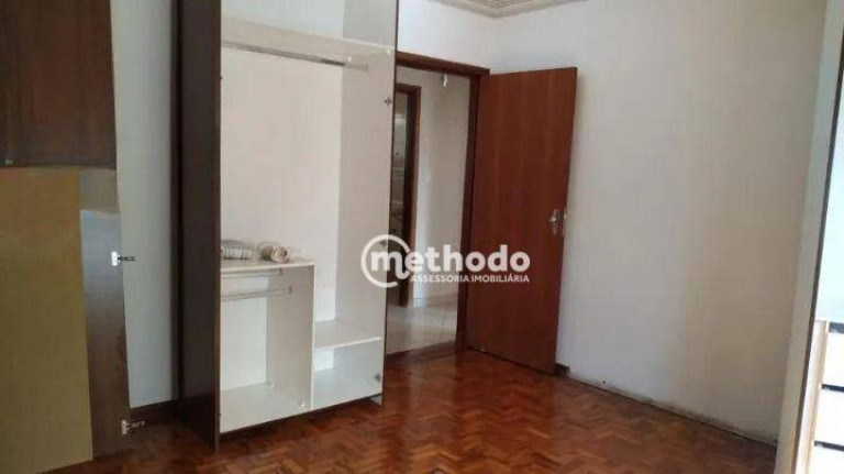 Imagem Casa com 3 Quartos à Venda, 230 m² em Taquaral - Campinas Imagem Casa com 3 Quartos à Venda, 230 m² em Taquaral - Campinas