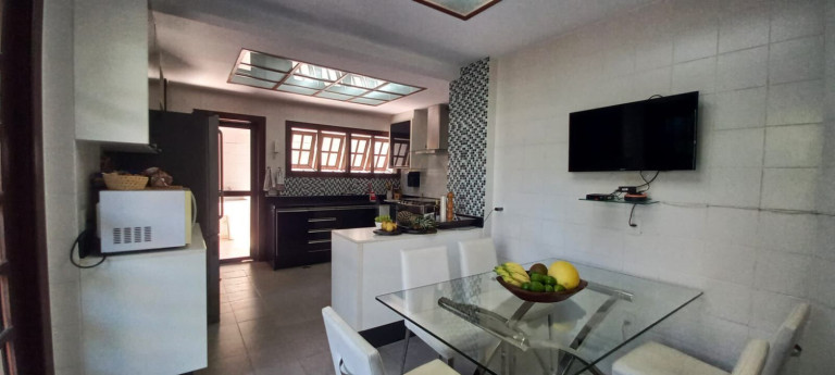 Imagem Casa com 4 Quartos à Venda, 420 m² em Barra Da Tijuca - Rio De Janeiro Imagem Casa com 4 Quartos à Venda, 420 m² em Barra Da Tijuca - Rio De Janeiro