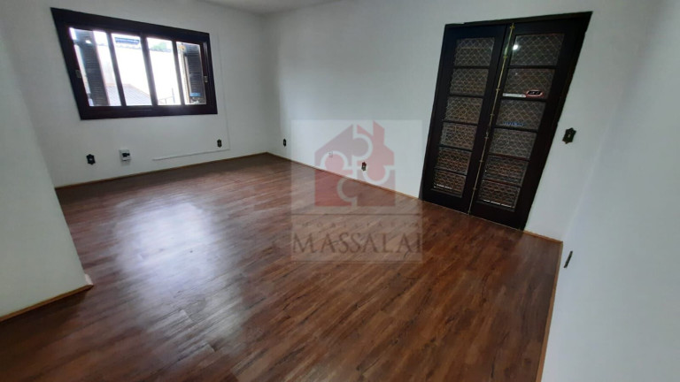 Imagem Casa com 3 Quartos à Venda, 240 m² em Ipanema - Porto Alegre Imagem Casa com 3 Quartos à Venda, 240 m² em Ipanema - Porto Alegre