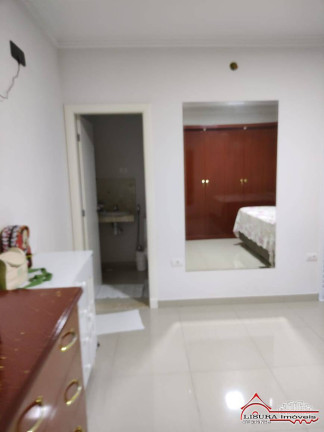 Imagem Casa com 3 Quartos à Venda, 194 m² em Cidade Salvador - Jacareí Imagem Casa com 3 Quartos à Venda, 194 m² em Cidade Salvador - Jacareí