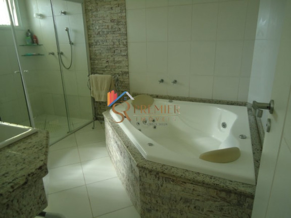 Imagem Casa com 4 Quartos à Venda, 245 m² em Córrego Grande - Florianópolis