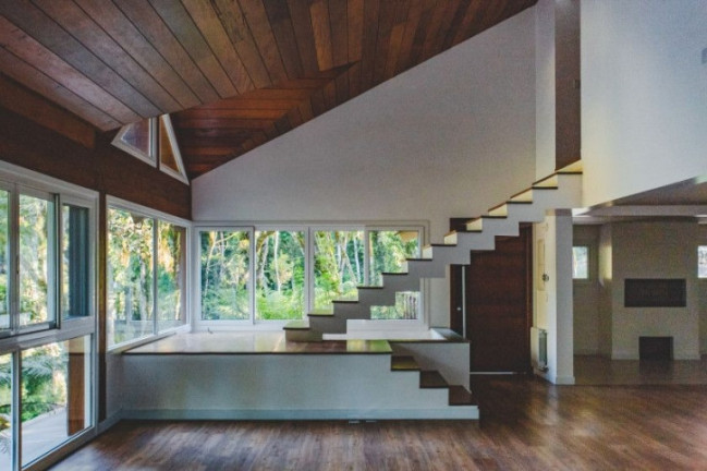 Imagem Casa de Condomínio com 4 Quartos à Venda, 389 m² em Centro - Gramado