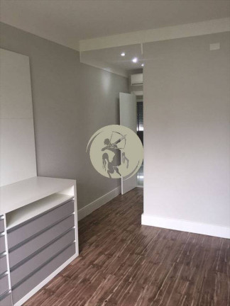 Imagem Sobrado com 3 Quartos à Venda, 282 m² em Ponta Da Praia - Santos Imagem Sobrado com 3 Quartos à Venda, 282 m² em Ponta Da Praia - Santos