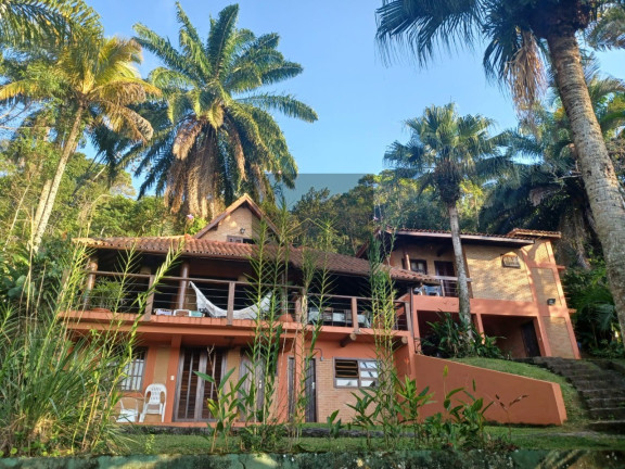 Imagem Casa com 5 Quartos à Venda, 181 m² em Fortaleza - Ubatuba Imagem Casa com 5 Quartos à Venda, 181 m² em Fortaleza - Ubatuba