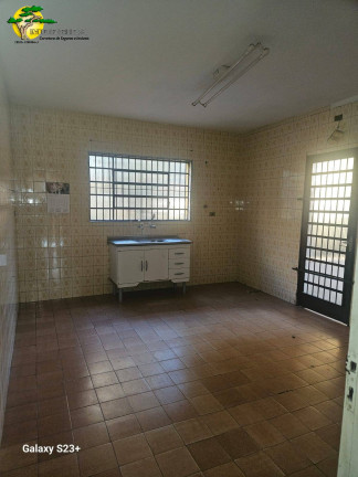 Sobrado com 3 Quartos à Venda, 168 m² em Vila Dionisia - São Paulo