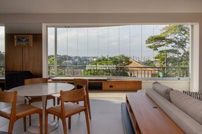 Imagem Casa com 3 Quartos à Venda, 432 m² em Cidade Jardim - São Paulo Imagem Casa com 3 Quartos à Venda, 432 m² em Cidade Jardim - São Paulo