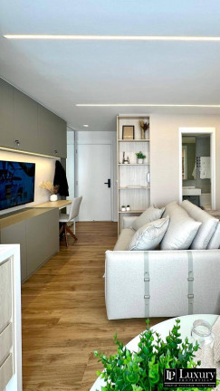 Imagem Apartamento à Venda, 26 m² em Vila Nova Conceição - São Paulo Imagem Apartamento à Venda, 26 m² em Vila Nova Conceição - São Paulo