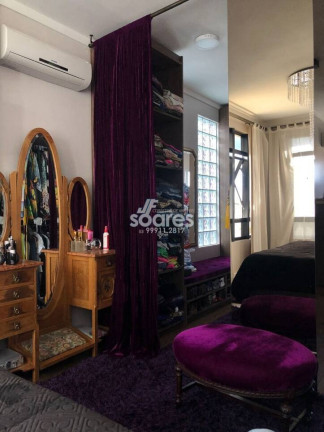 Imagem Cobertura com 4 Quartos à Venda, 415 m² em Centro - Pelotas