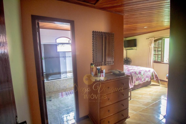 Imagem Casa com 2 Quartos à Venda, 200 m² em Carlos Guinle - Teresópolis Imagem Casa com 2 Quartos à Venda, 200 m² em Carlos Guinle - Teresópolis