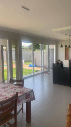 Imagem Casa com 3 Quartos à Venda, 1.000 m² em Residencial Parque Laguna - Botucatu