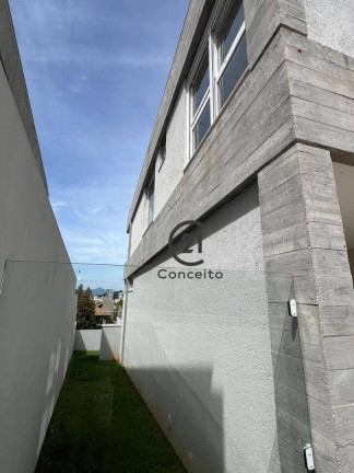Imagem Casa com 4 Quartos à Venda, 300 m² em Cidade Universitária Pedra Branca - Palhoça Imagem Casa com 4 Quartos à Venda, 300 m² em Cidade Universitária Pedra Branca - Palhoça