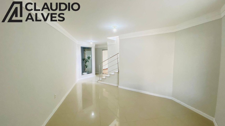 Imagem Casa com 3 Quartos à Venda, 150 m² em Cidade Nova - Feira De Santana Imagem Casa com 3 Quartos à Venda, 150 m² em Cidade Nova - Feira De Santana
