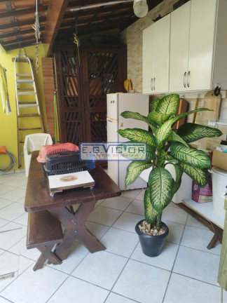 Imagem Casa com 2 Quartos à Venda, 71 m² em Solemar - Praia Grande