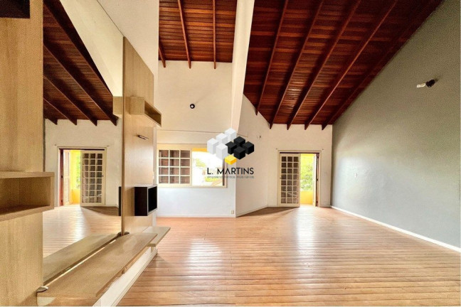 Imagem Casa com 2 Quartos à Venda, 200 m² em Nossa Senhora Das Graças - Canoas Imagem Casa com 2 Quartos à Venda, 200 m² em Nossa Senhora Das Graças - Canoas