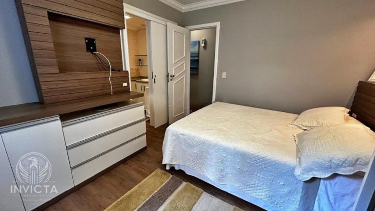 Imagem Apartamento com 3 Quartos à Venda, 175 m² em Barra Sul - Balneário Camboriú Imagem Apartamento com 3 Quartos à Venda, 175 m² em Barra Sul - Balneário Camboriú