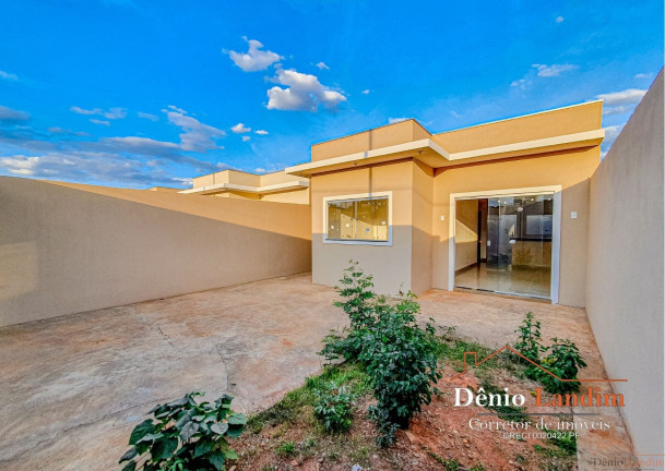 Imagem Casa com 3 Quartos à Venda, 66 m² em Jardim Palmeiras - Montes Claros