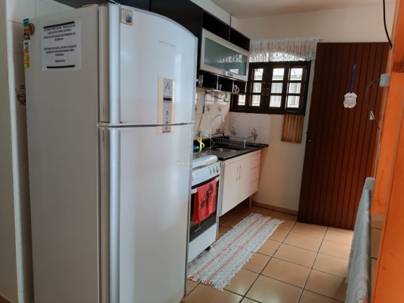 Imagem Casa com 3 Quartos para Temporada, em Brejatuba - Guaratuba Imagem Casa com 3 Quartos para Temporada, em Brejatuba - Guaratuba