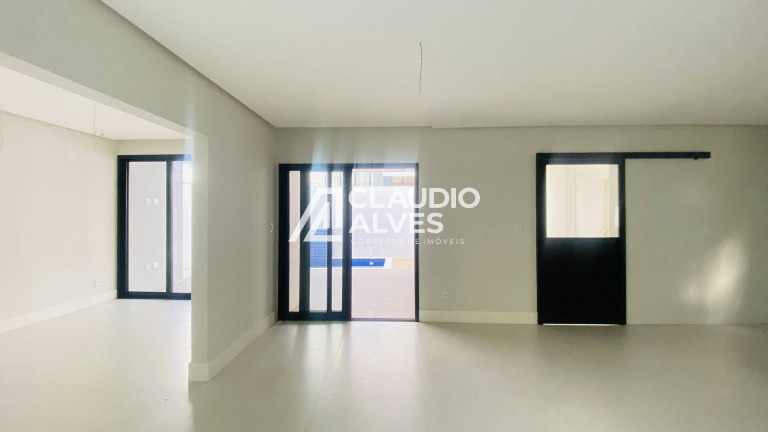 Imagem Casa de Condomínio com 3 Quartos à Venda, 242 m² em Papagaio - Feira De Santana