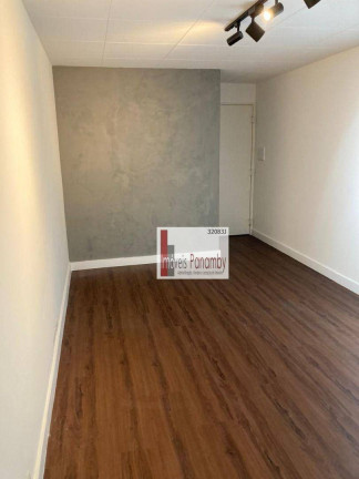 Sala Comercial à Venda, 22 m² em Pinheiros - São Paulo