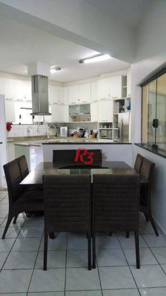 Imagem Casa com 5 Quartos à Venda, 371 m² em Balneário Praia Do Pernambuco - Guarujá Imagem Casa com 5 Quartos à Venda, 371 m² em Balneário Praia Do Pernambuco - Guarujá