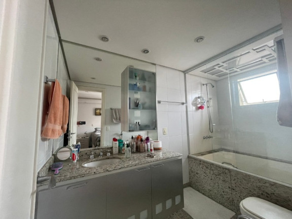 Imagem Imóvel com 3 Quartos à Venda, 200 m² em Brooklin Novo - São Paulo