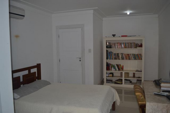 Imagem Casa com 4 Quartos à Venda, 400 m² em Portão - Lauro De Freitas