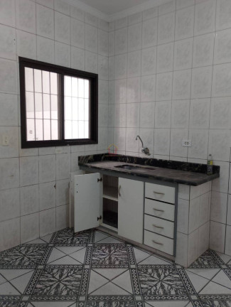 Imagem Casa com 8 Quartos para Alugar, 174 m²