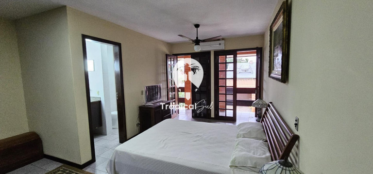 Imagem Casa com 1 Quarto à Venda, 426 m² em Atami Norte - Pontal Do Parana Imagem Casa com 1 Quarto à Venda, 426 m² em Atami Norte - Pontal Do Parana