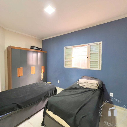 Imagem Casa com 4 Quartos à Venda, 396 m² em Vila São Lúcio - Botucatu