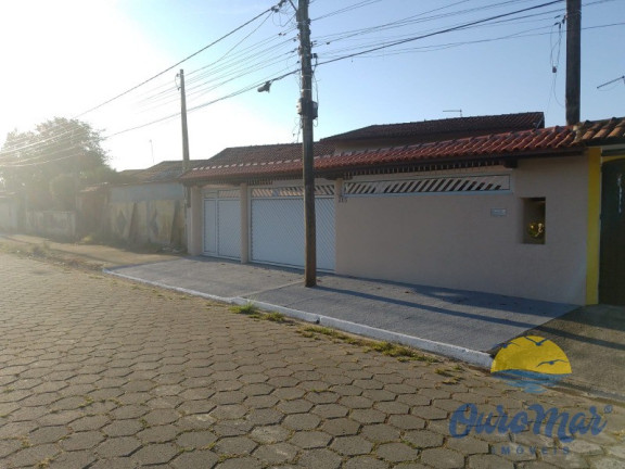 Imagem Casa com 3 Quartos para Alugar ou Temporada, 210 m² em Jardim Das Palmeiras - Itanhaém