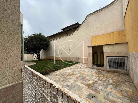 Imagem Casa com 4 Quartos à Venda, 207 m² em Jardim Riacho Das Pedras - Contagem