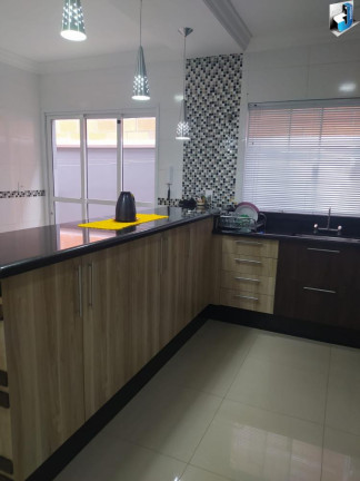 Imagem Casa com 4 Quartos à Venda, 225 m² em Jardim Wanderley - Tatuí