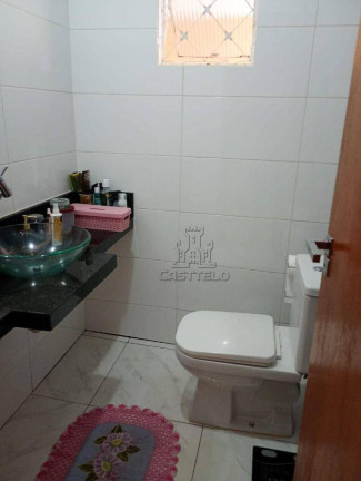 Imagem Casa com 3 Quartos à Venda, 130 m² em Dom Pedro Ii - Londrina