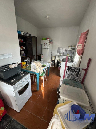Imagem Casa com 7 Quartos à Venda, 44 m² em Santa Mônica - Guarapari Imagem Casa com 7 Quartos à Venda, 44 m² em Santa Mônica - Guarapari