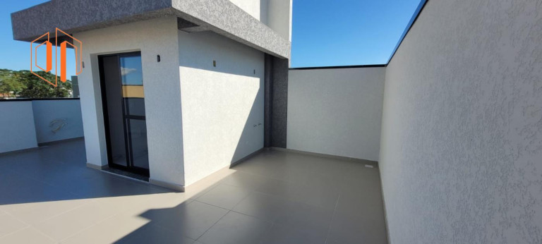 Imagem Sobrado com 3 Quartos à Venda, 104 m² em Cajuru - Curitiba
