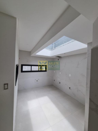 Imagem Casa com 2 Quartos à Venda, 88 m² em Mariscal - Bombinhas Imagem Casa com 2 Quartos à Venda, 88 m² em Mariscal - Bombinhas