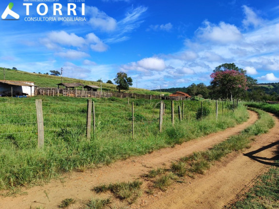 Imagem Imóvel com 6 Quartos à Venda, 500 m² em Centro - Angatuba Imagem Imóvel com 6 Quartos à Venda, 500 m² em Centro - Angatuba
