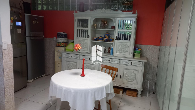 Imagem Casa com 6 Quartos à Venda, 460 m² em Noal - Santa Maria