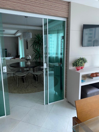 Imagem Apartamento com 3 Quartos à Venda, 189 m² em Centro - Balneário Camboriú Imagem Apartamento com 3 Quartos à Venda, 189 m² em Centro - Balneário Camboriú
