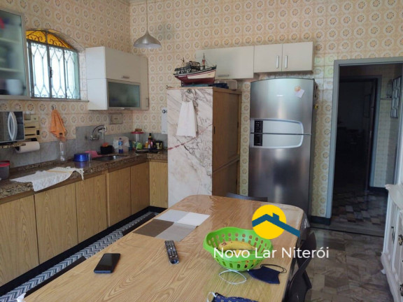 Imagem Casa com 4 Quartos à Venda, 220 m² em Fonseca - Niterói Imagem Casa com 4 Quartos à Venda, 220 m² em Fonseca - Niterói