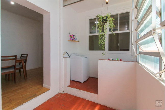 Imagem Imóvel com 2 Quartos à Venda,  em Jardim Botânico - Porto Alegre