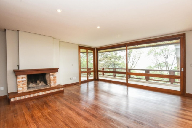 Apartamento com 3 Quartos à Venda, 279 m² em Planalto - Gramado