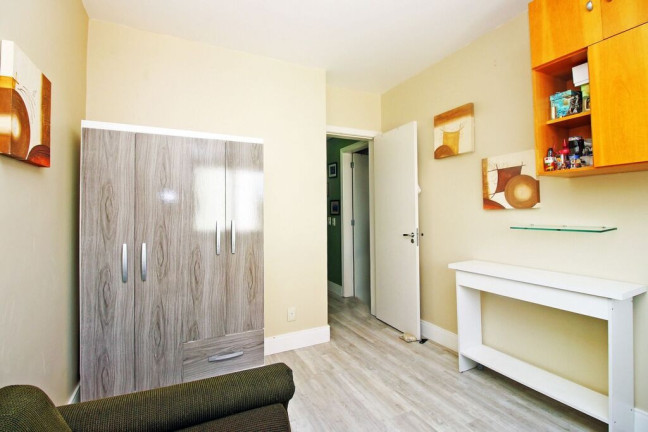 Imagem Apartamento com 2 Quartos à Venda, 67 m² em Jardim Do Salso - Porto Alegre